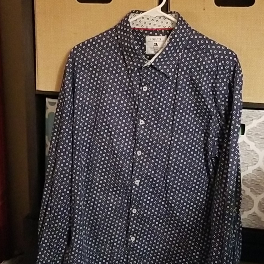 Level Ten blue button down long sleeve